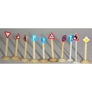 Znaki drogowe- 10 szt.- TT