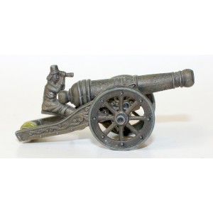 Zabytkowa armata jako pomnik - H0